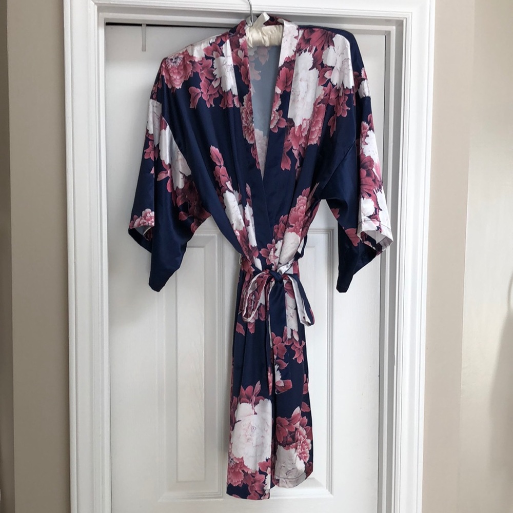 Bridesmaid robe navy pink floral